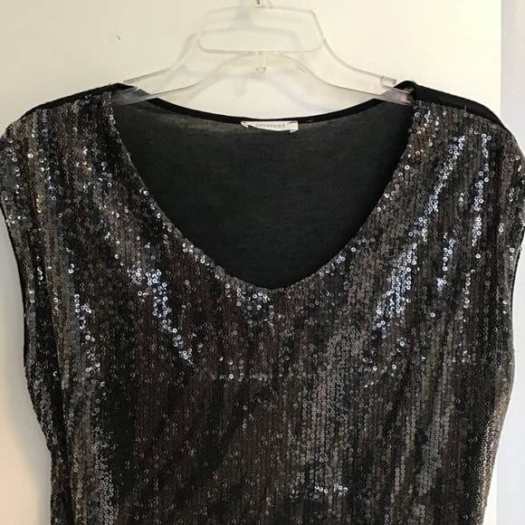 PROMOD Sequined Scoop Neck T-Shirt - Picture 5 of 12